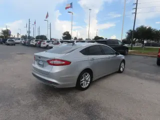Ford Fusion 2014 SE 4dr Sedan