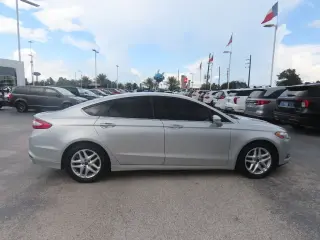 Ford Fusion 2014 SE 4dr Sedan