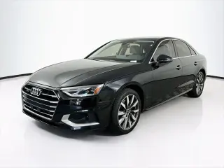 Audi A4 2022 AWD quattro Premium 40 TFSI 4dr Sedán
