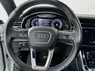 Audi Q8 2021 AWD quattro Prestige 55 TFSI 4p SUV