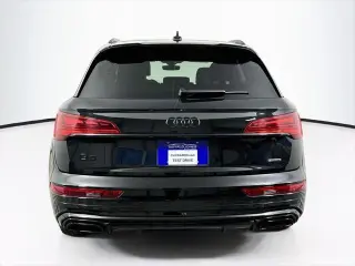 Audi Q5 2025 AWD e quattro S line Premium Plus 55 TFSI 4p SUV