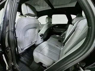 Audi Q5 2025 AWD e quattro S line Premium Plus 55 TFSI 4p SUV