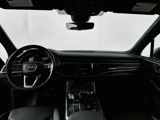 Audi Q7 2025 AWD quattro Premium 45 TFSI 4dr SUV