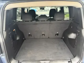 Jeep Renegade 2023 4x4 Latitude 4dr SUV