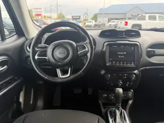 Jeep Renegade 2023 4x4 Latitude 4dr SUV