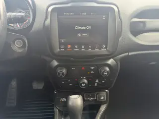 Jeep Renegade 2023 4x4 Latitude 4dr SUV