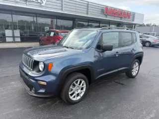 Jeep Renegade 2023 4x4 Latitude 4dr SUV