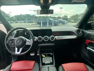 Mercedes-Benz GLB 2023 GLB 250 4dr SUV