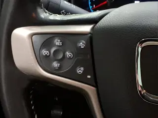 GMC Canyon 2019 4x4 Denali 4dr Crew Cab 5 ft. SB