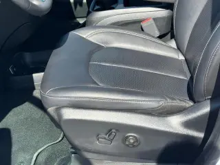 Chrysler Pacifica 2025 Select 4dr Mini-Van