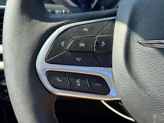 Chrysler Pacifica 2025 Select 4dr Mini-Van