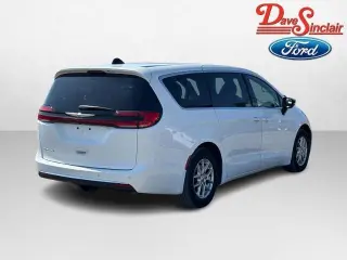 Chrysler Pacifica 2025 Select 4dr Mini-Van