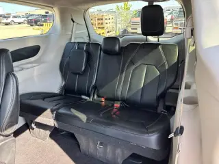 Chrysler Pacifica 2024 Touring L 4dr Mini-Van