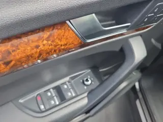 Audi Q5 2018 AWD 2.0T quattro Premium Plus 4dr SUV