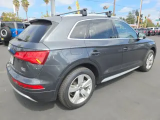 Audi Q5 2018 AWD 2.0T quattro Premium Plus 4dr SUV