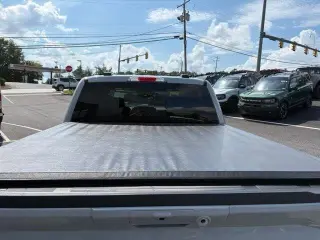 Ford F-150 2023 4x4 XLT 4p SuperCrew 6.5 ft. SB