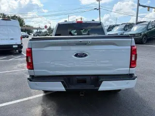 Ford F-150 2023 4x4 XLT 4p SuperCrew 6.5 ft. SB