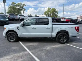 Ford F-150 2023 4x4 XLT 4p SuperCrew 6.5 ft. SB