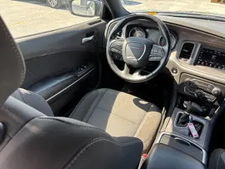Dodge Charger 2022 SXT Sedán de 4 puertas