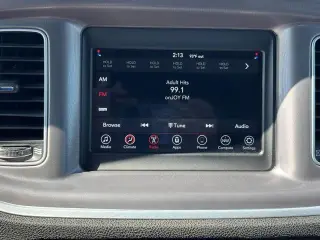 Dodge Charger 2022 SXT Sedán de 4 puertas
