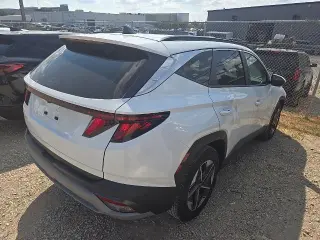 Hyundai TUCSON 2025 SEL SUV 4 puertas