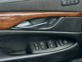 Cadillac Escalade 2018 4x4 Premium Luxury SUV de 4 puertas