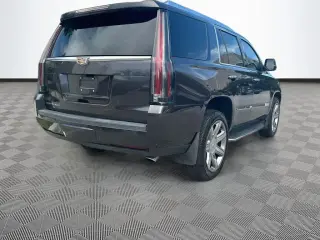 Cadillac Escalade 2018 4x4 Premium Luxury SUV de 4 puertas