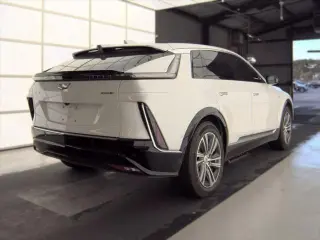 Cadillac LYRIQ 2024 Luxury 1 4dr SUV