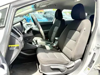 Kia Forte5 2018 LX 4p Hatchback