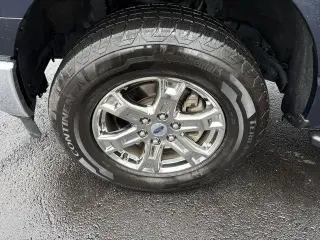 Ford F-150 2023 4x4 XLT 4p SuperCrew 5.5 ft. CB