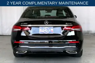 Mercedes-Benz Clase E 2023 tracción total a las cuatro ruedas E 350 4MATIC 4 puertas Sedán