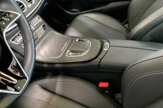 Mercedes-Benz Clase E 2023 tracción total a las cuatro ruedas E 350 4MATIC 4 puertas Sedán