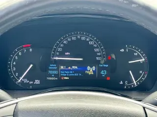 Cadillac XT5 2019 4dr SUV