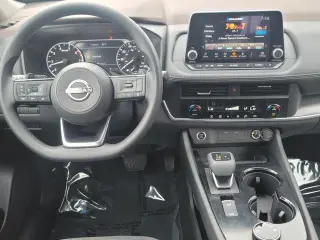 Nissan Rogue 2023 AWD SV 4dr Crossover