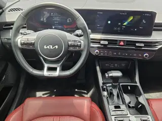 Kia K5 2025 GT-Line 4dr Sedán