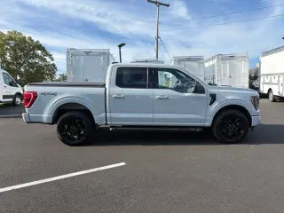 Ford F-150 2023 4x4 XLT 4puertas SuperCrew cama de 2 metros