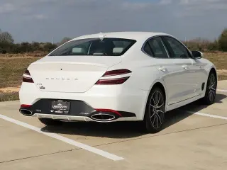 Genesis G70 2025 2.5T Standard 4dr Sedán