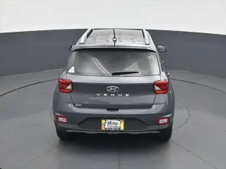 Hyundai VENUE 2026 SEL 4dr Crossover