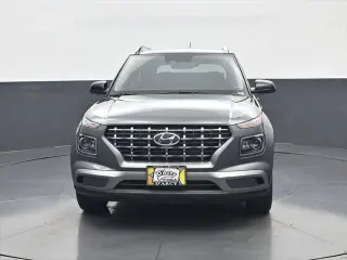 Hyundai VENUE 2026 SEL 4dr Crossover