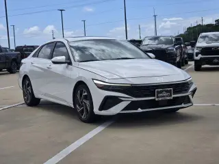 Hyundai ELANTRA 2024 SEL 4dr Sedan