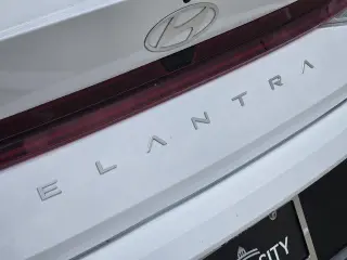 Hyundai ELANTRA 2024 SEL 4dr Sedan