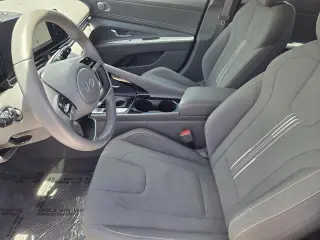 Hyundai ELANTRA 2024 SEL 4dr Sedan