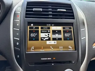 Lincoln MKC 2016 AWD Select 4dr SUV