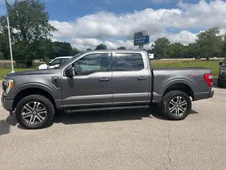 Ford F-150 2023 4x4 Lariat 4dr SuperCrew 5.5 ft. SB