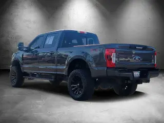 Ford F-250 Super Duty 2019 4x4 Lariat 4dr Crew Cab 8 ft. LB Pickup