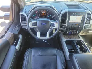 Ford F-250 Super Duty 2019 4x4 Lariat 4dr Crew Cab 8 ft. LB Pickup