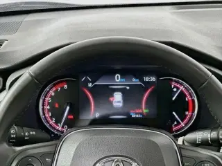 Toyota RAV4 2023 XLE Premium 4dr SUV