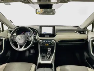 Toyota RAV4 2023 XLE Premium 4dr SUV