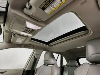Toyota RAV4 2023 XLE Premium 4dr SUV