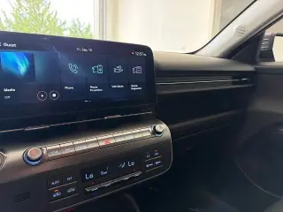 Hyundai KONA 2025 AWD SEL 4dr Crossover